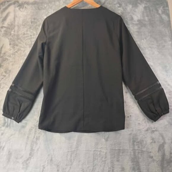 Banana Republic Black V-Neck Long Sleeve Top M Elevated Basics Polished Layers - Picture 3 of 8